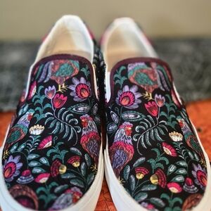 Inkkas Multicolor Floral Slip-On Sneakers